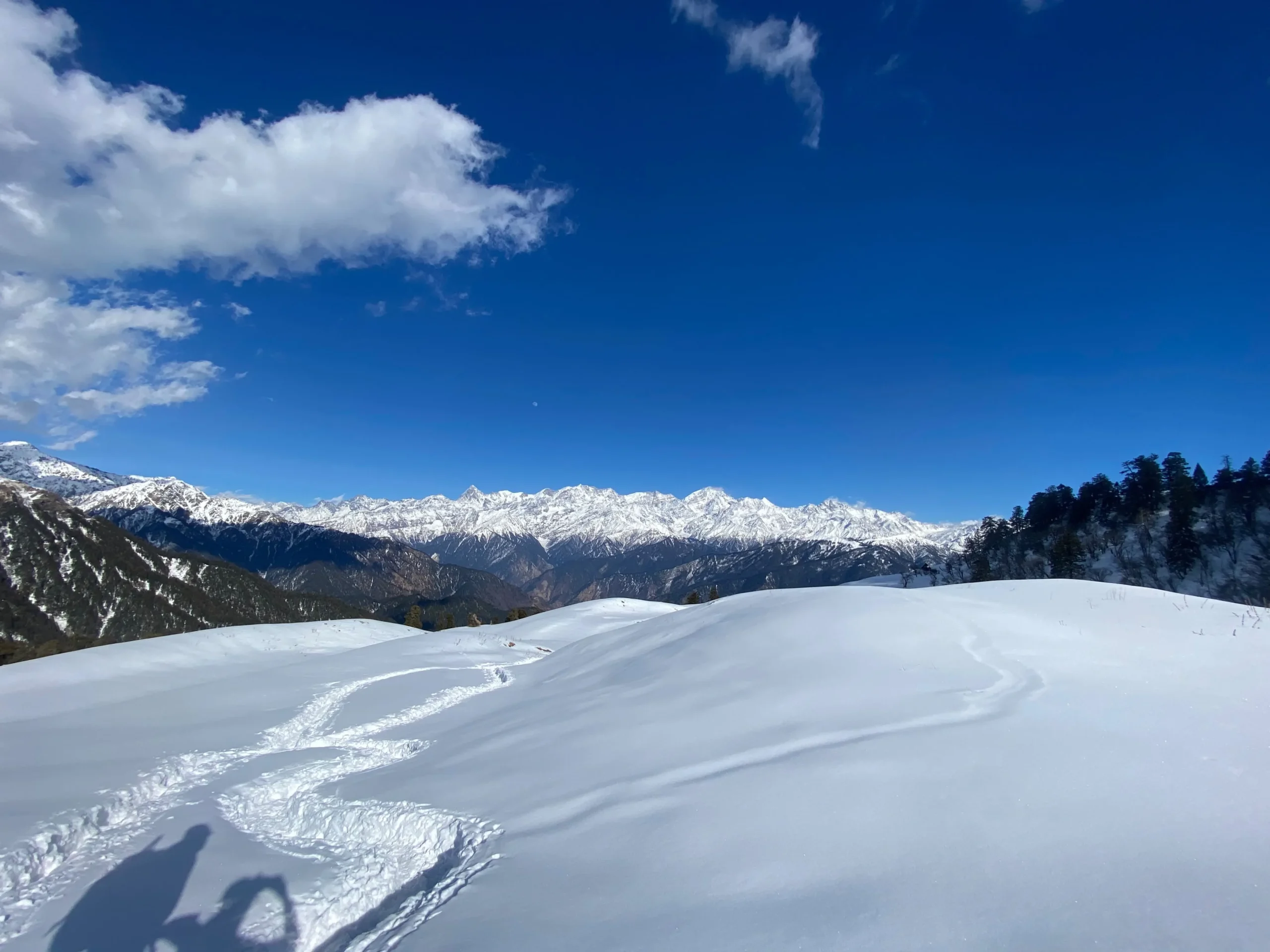 Dayara Bugyal Trek view 5